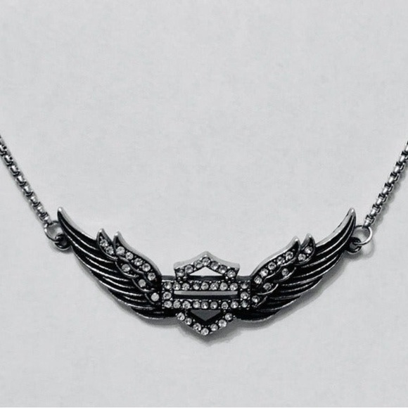 Harley-Davidson Silver and Black Winged Heart Necklace - Picture 2 of 6